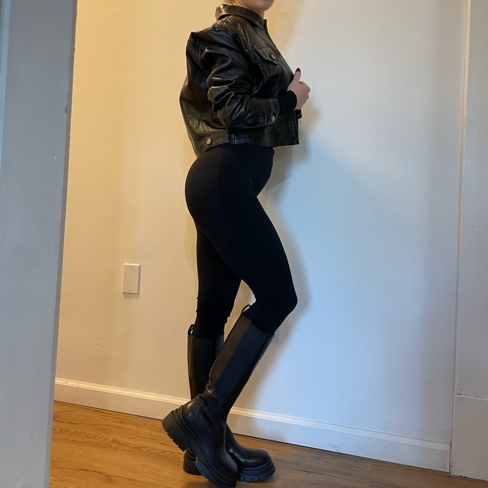 J Brand, Size XS, Color Black. Retail price $1100 - Picture 4 of 13